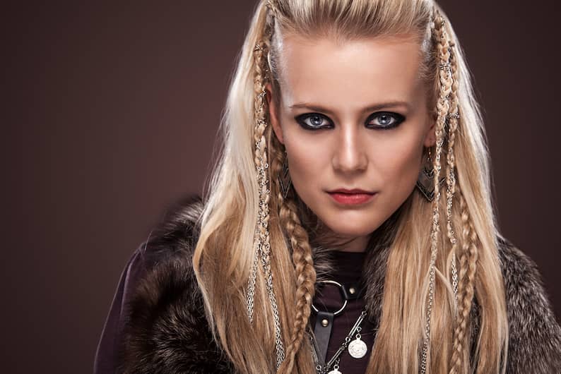 Viking Makeup : Among Norse Men & Women